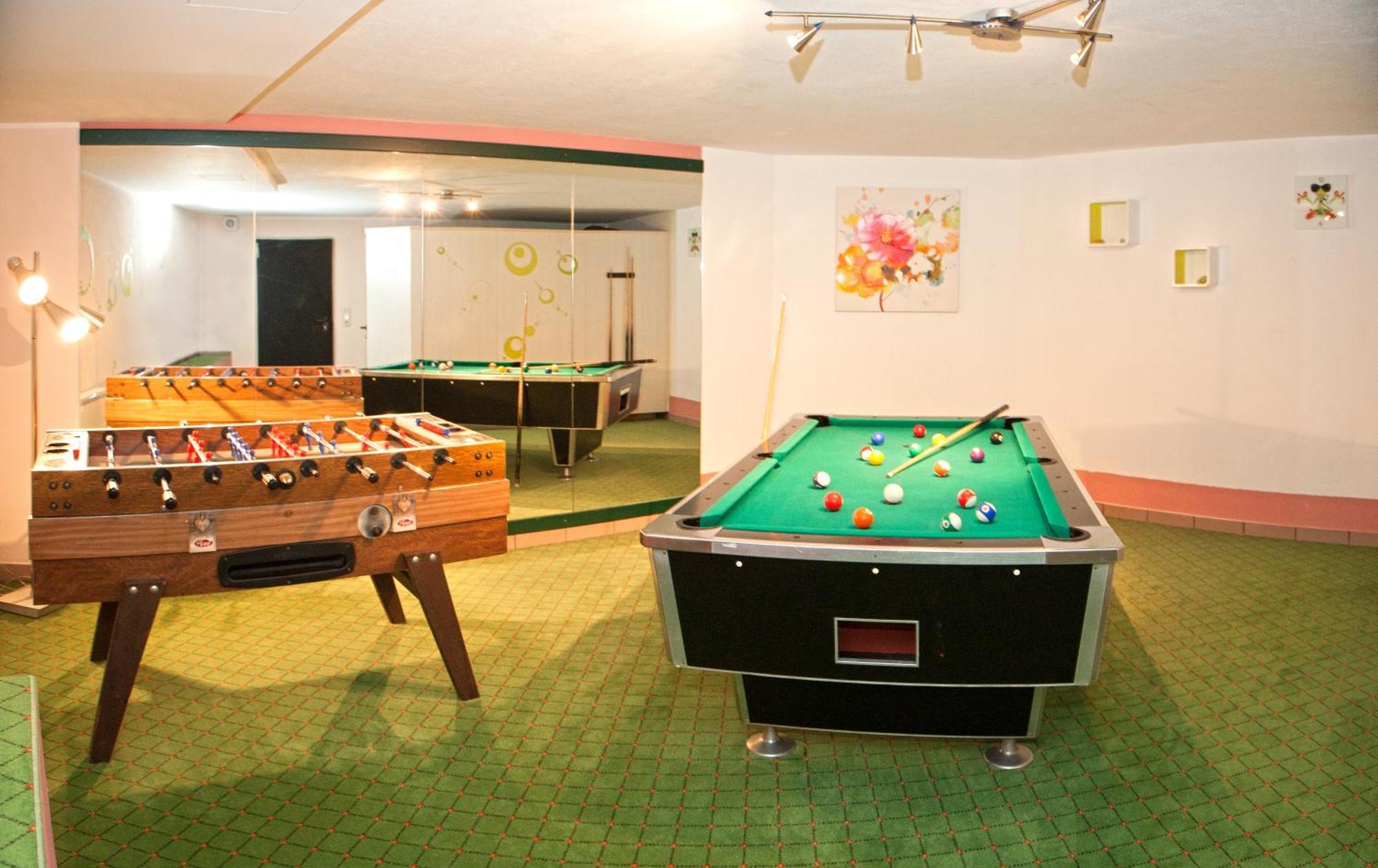Zeitlos Apartments Герлос Екстериор снимка